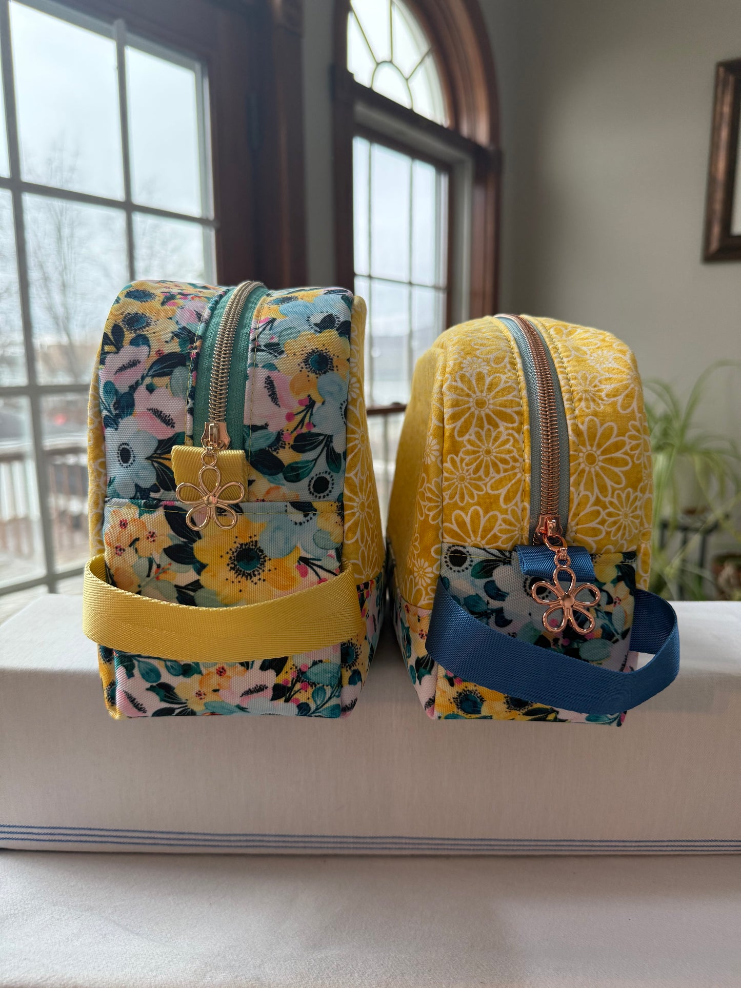 Arch Zipper Bag Set