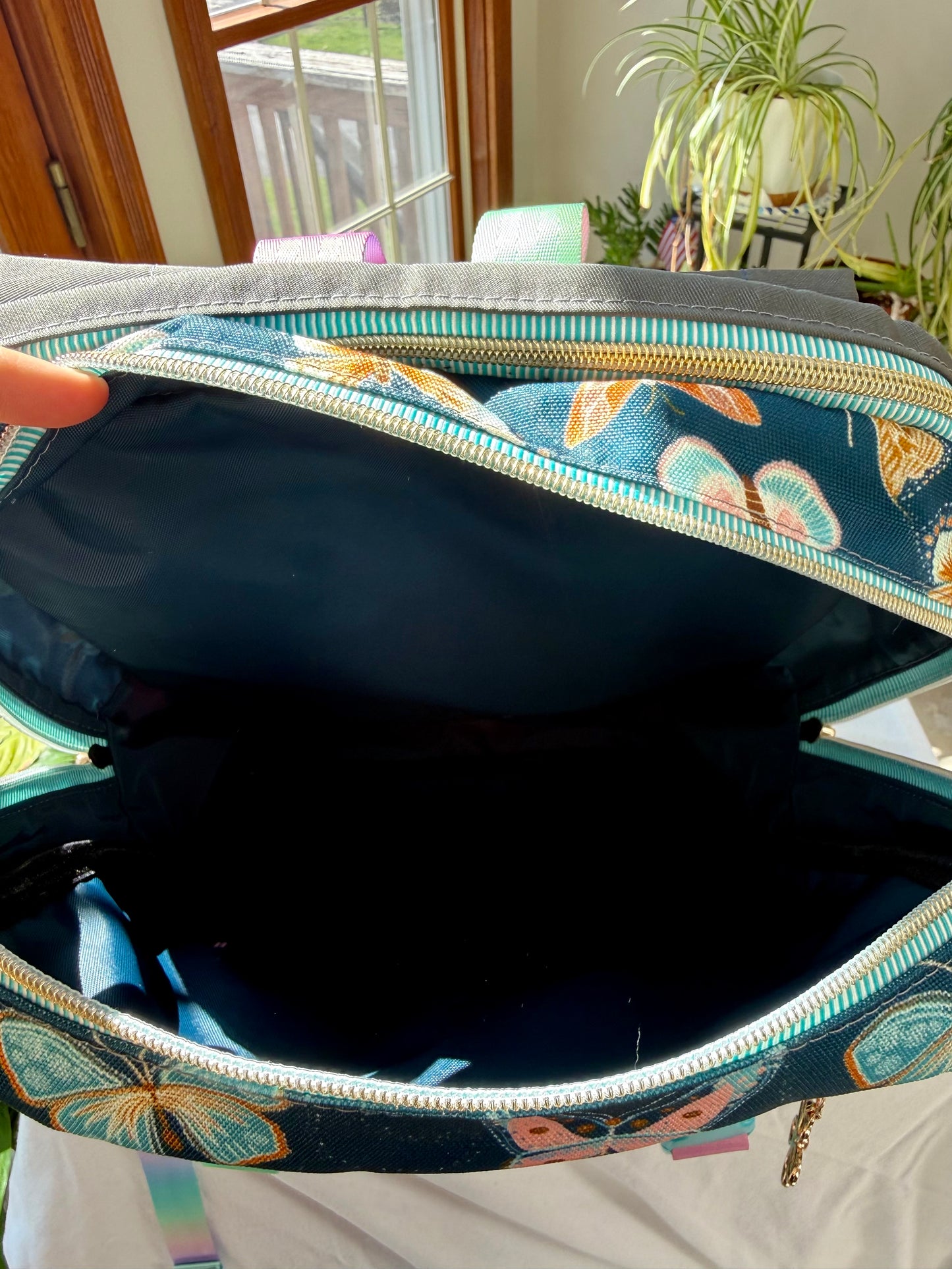 Jaya Backpack