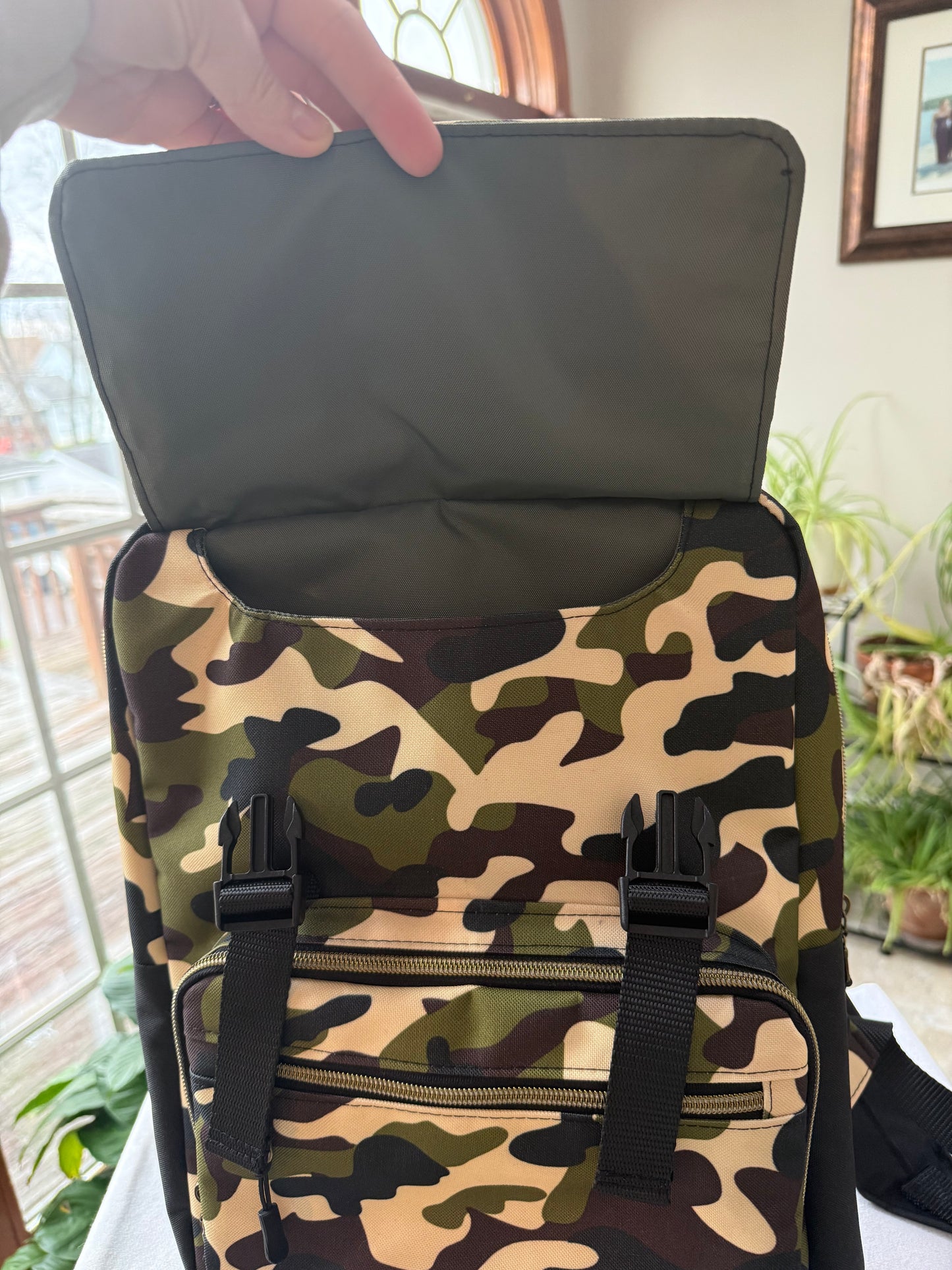Jaya Backpack